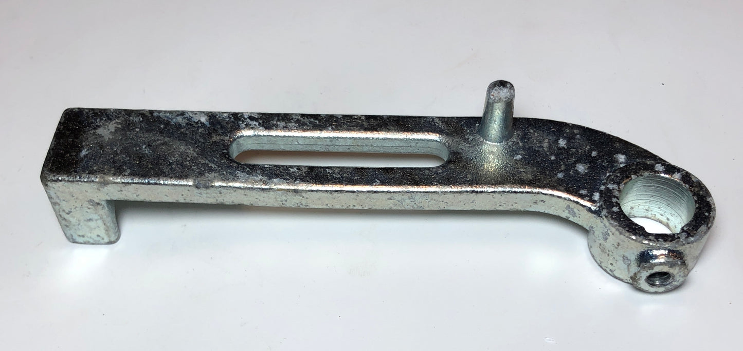 3008439 Jacobsen Roller Bracket