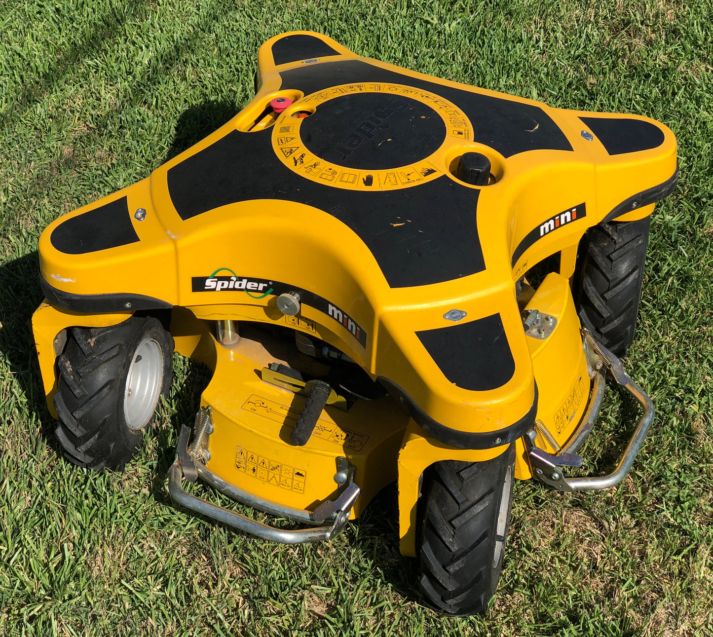 SPIDER Mini Slope Mower - Remote Controlled